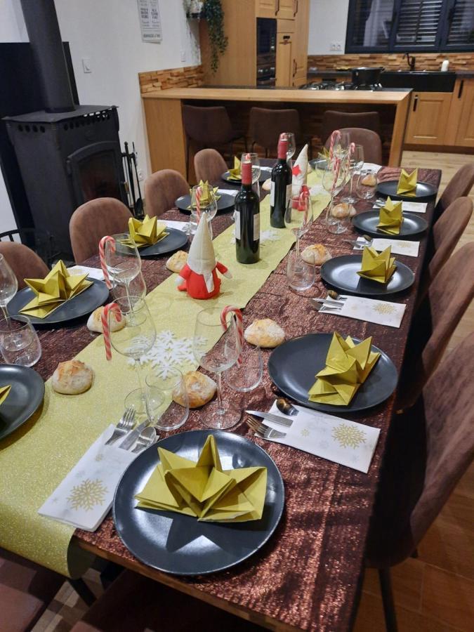 Madelaine Ranch, Nouvelle Piscine 2025 Villa Le Gast Luaran gambar