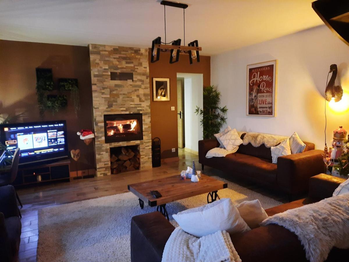 Madelaine Ranch, Nouvelle Piscine 2025 Villa Le Gast Luaran gambar