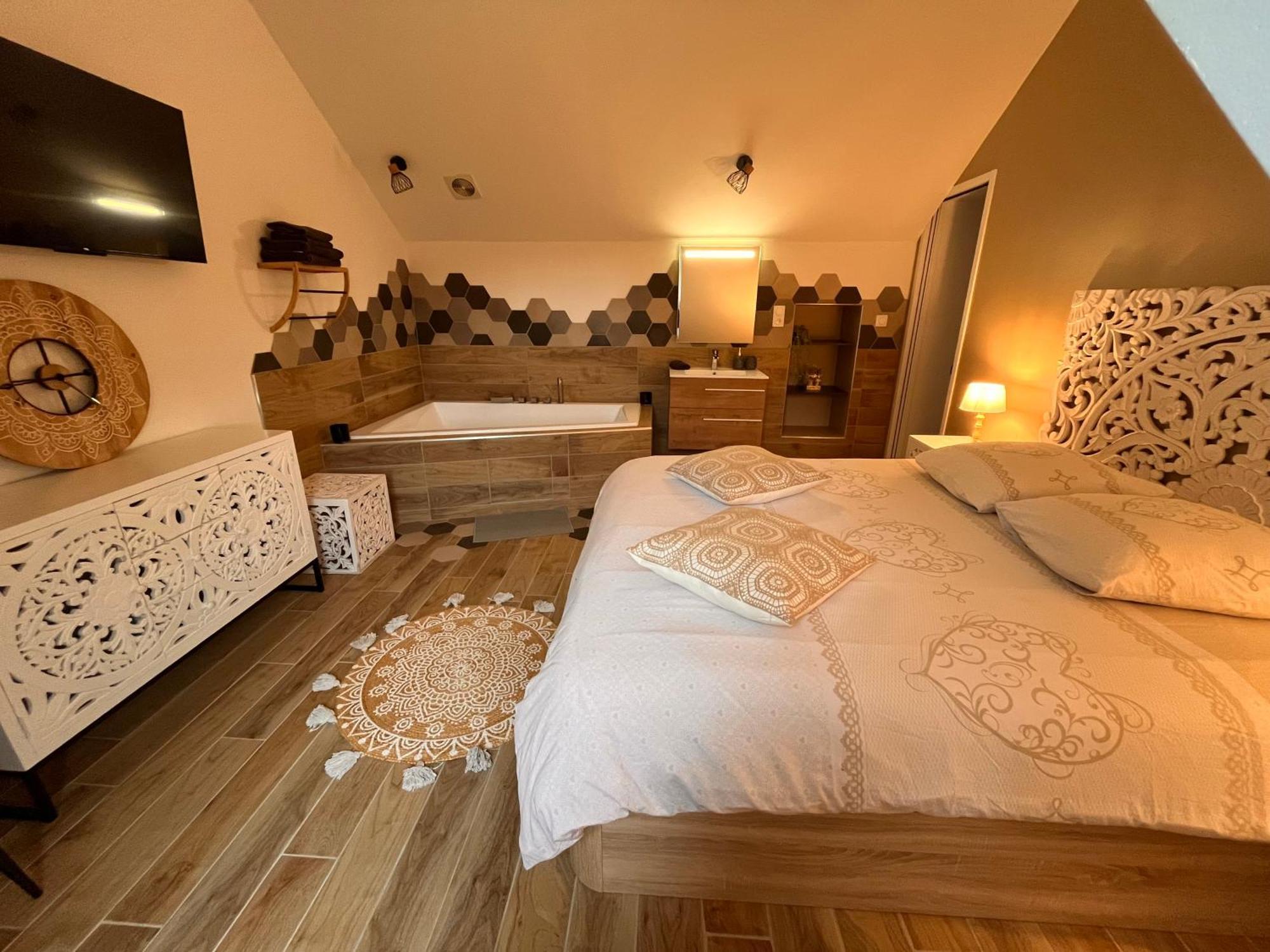 Madelaine Ranch, Nouvelle Piscine 2025 Villa Le Gast Luaran gambar
